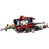 Voiture de Formule 1 Ferrari en briques LEGO et sa figurine de pilote en combinaison rouge