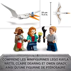 Minifigures LEGO de Kayla Watts Owen Grady et Claire Dearing du set 76947