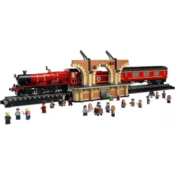 Maquette d exposition du train Poudlard Express echelle 1 32 sur rails LEGO Harry Potter 76405