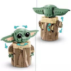 Modele d exposition LEGO Grogu The Mandalorian pose sur un meuble en decoration