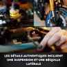 Moto LEGO Technic Yamaha MT-10 SP vue de profil avec transmission par chaine et suspensions