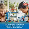 Quad tout-terrain de police sur le parcours d agilite et bascule articulée LEGO City