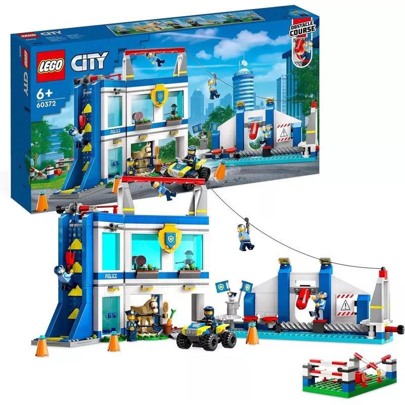 Boite officielle du set LEGO City 60372 Le centre d entrainement de la police 823 pieces neuf scelle