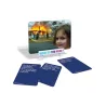 Gros plan sur les cartes de legendes et les visuels de memes du jeu What Do You Meme